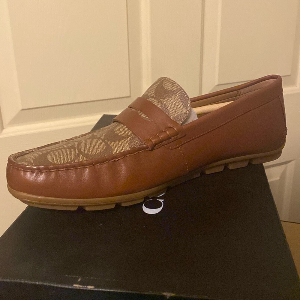 NWT Coach Loafers size 8.5